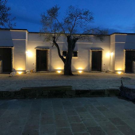 Le Tre Colonne Acomodação com café da manhã Melendugno Exterior foto